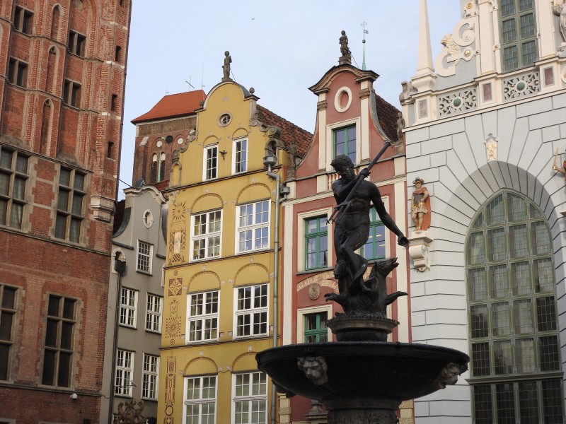 12 Dlugi Targ Fontana di Nettuno